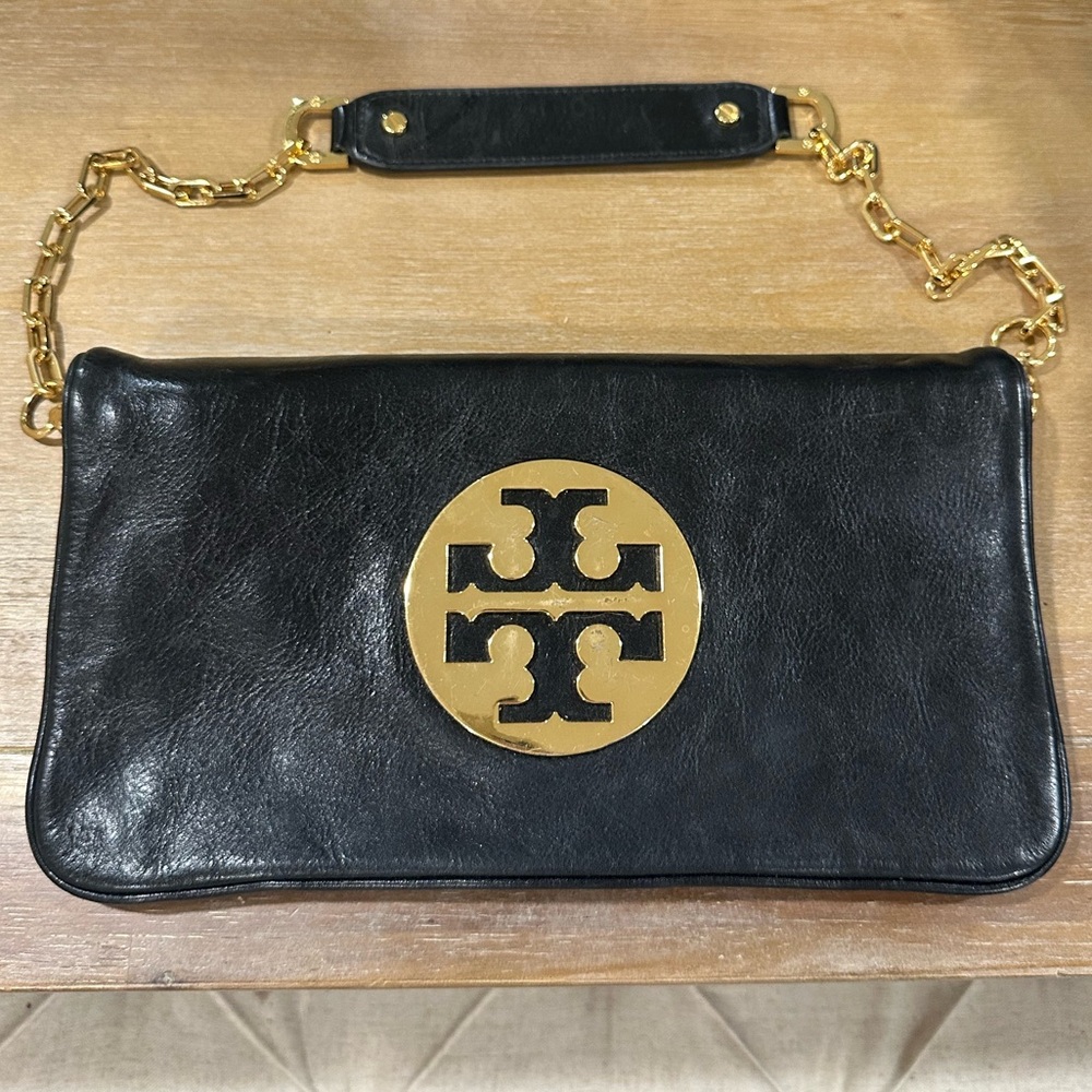 Tory Burch Reva Clutch Black with Gold Emblem